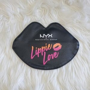 Nyx cosmetic bag